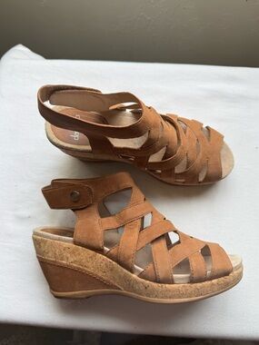 Dansko Cecily Caged Wedge Sandals in Camel Milled Nubuck Size 36 USA 5.5-6